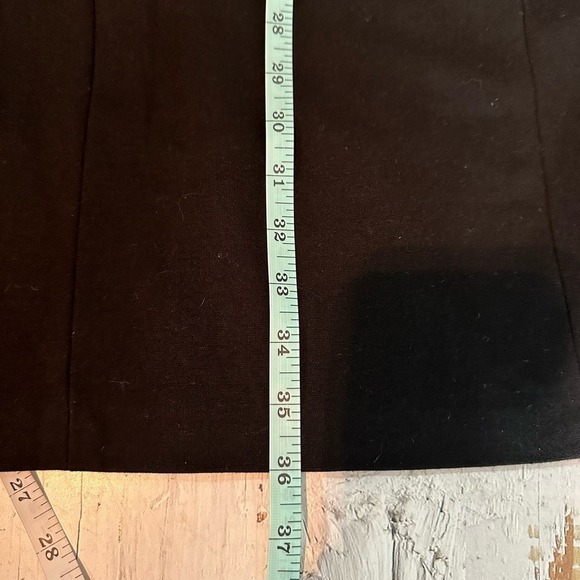 Talbots Lace Flounce Ponte  3/4 Sleeve Sheath Regular Size US 6 Stretch - Picture 7 of 8